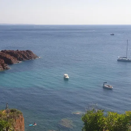 Fréjus plage T2, piscine, parking, plages à 200m Extérieur photo