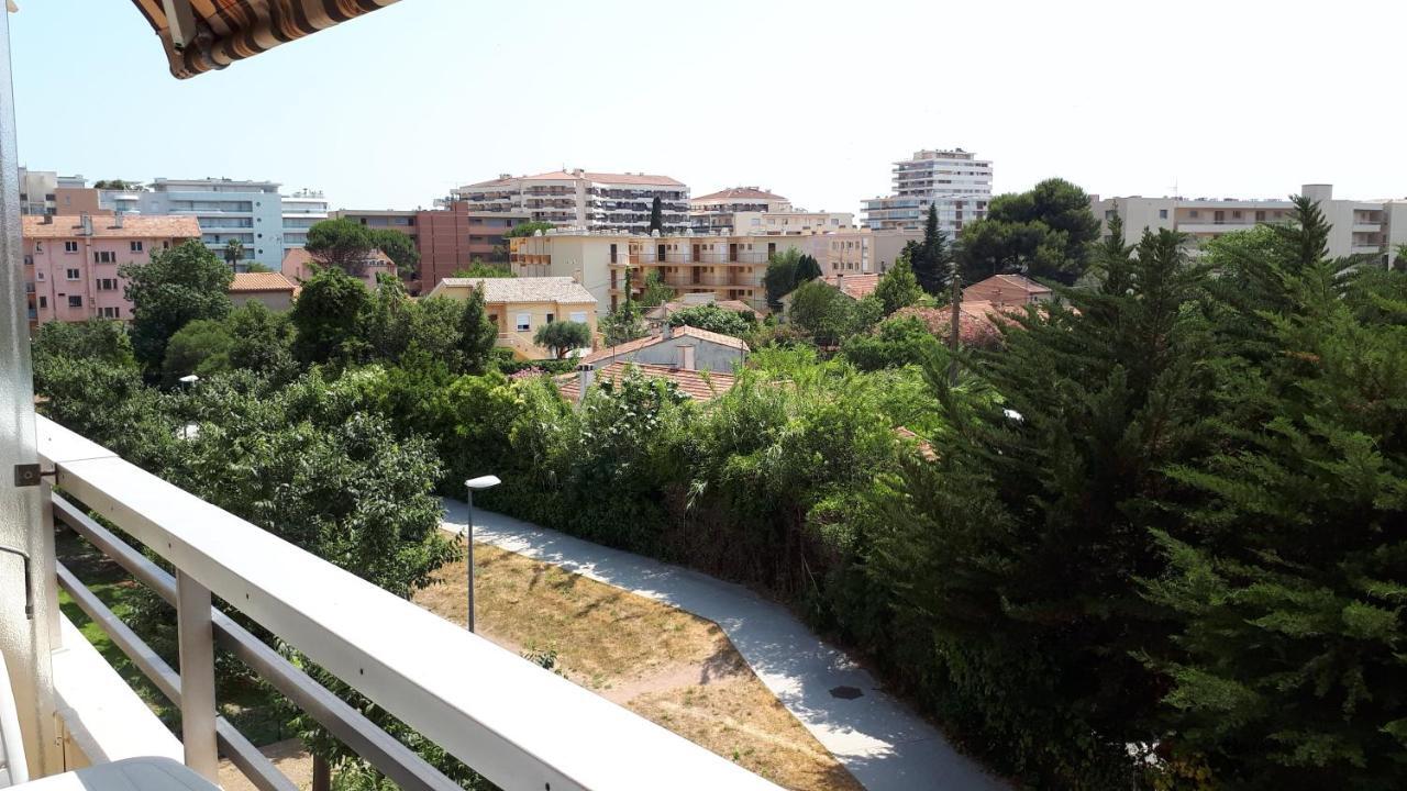 Appartamento T2, Piscine, Parking, Plages à 200m Fréjus